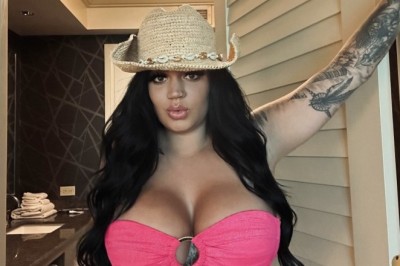 Plan Your Next Vacation at Alien Cathouse