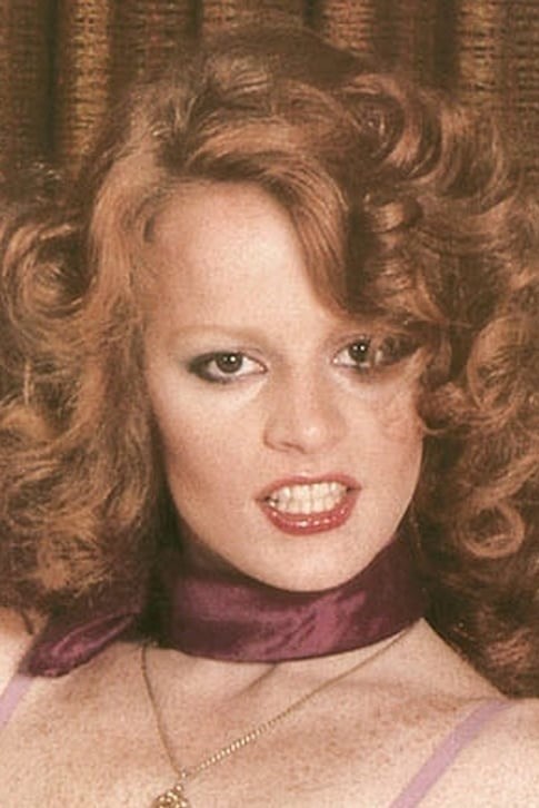 Lisa De Leeuw
