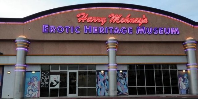 Harry Money�s Erotic Heritage Museum Candy.porn photo image